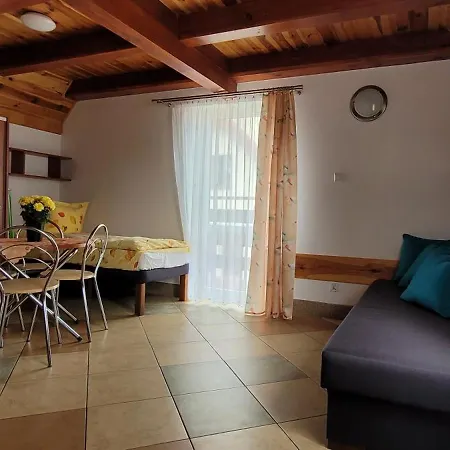 Kama Проживание в семье