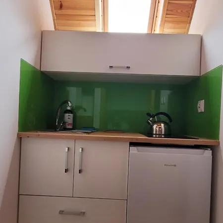 Проживание в семье Kama