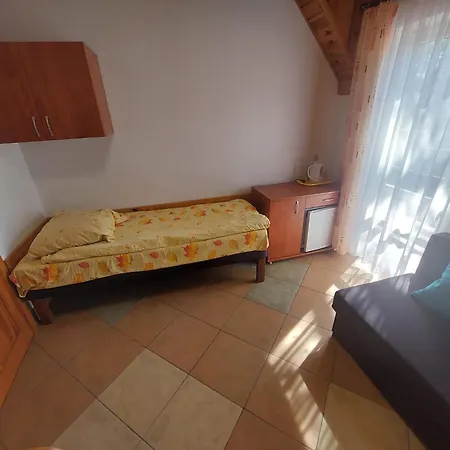 Проживание в семье Kama